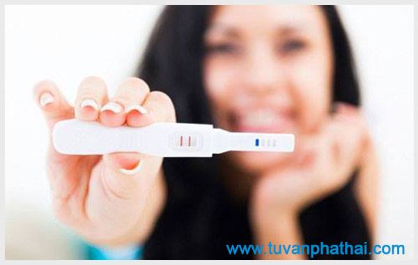 Thử thai 2 vạch thì khả năng có thai lên đến 98%